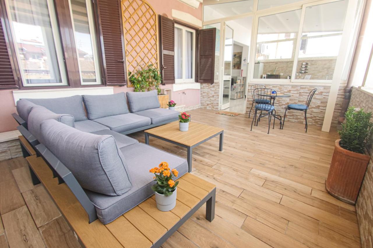Hotel Terrazza Magenta Roma Exterior foto